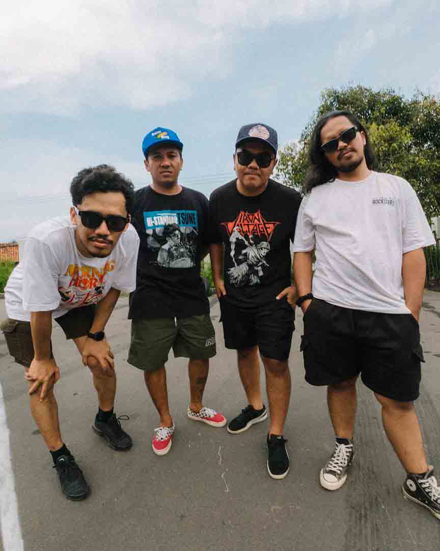 HEROIC Rilis Album “UNIDENTIFIED” (2025): Kembalinya Melodic Punk 2000-an dari Yogyakarta