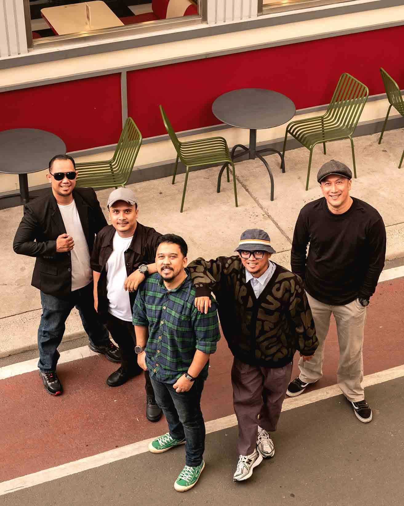 The Midlife Theory Rilis “It’s Over”: Tentang Akhir yang Datang Tanpa Suara