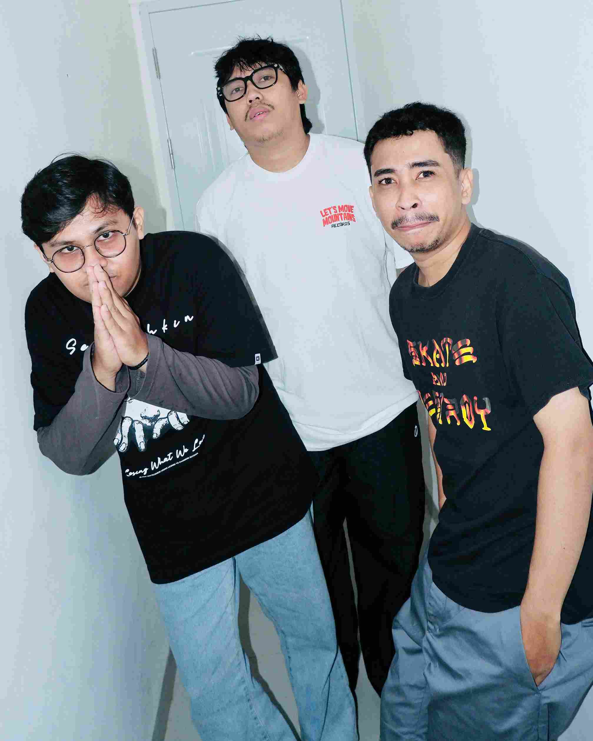 Monkey Mosh Lepas Album Perdana “The Unbroken Pinata”, Manifesto Punk Rock dari Makassar