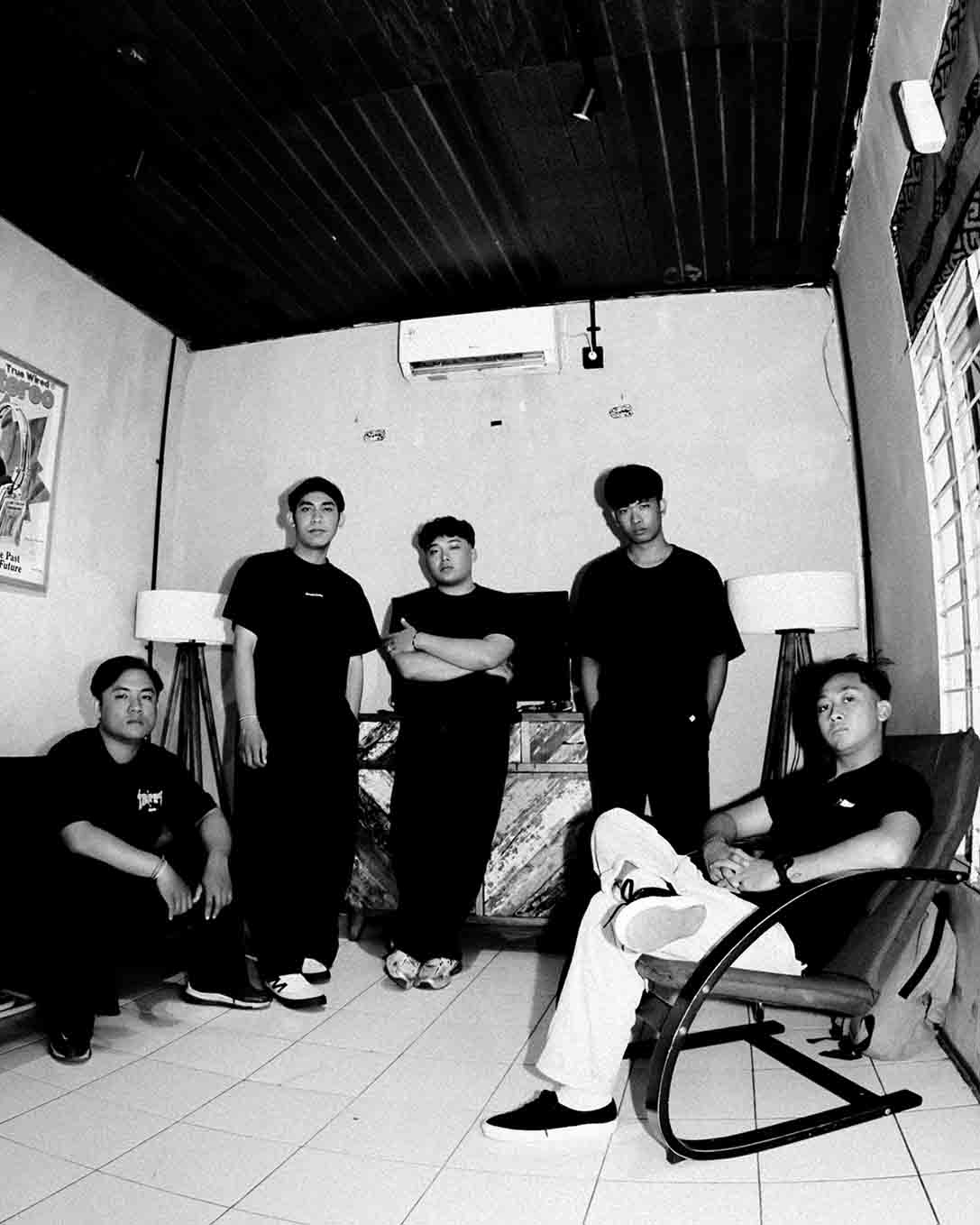 KROVN Buka Perjalanan Bermusik dengan “Mors Immatura”, Rock yang Reflektif dan Intens