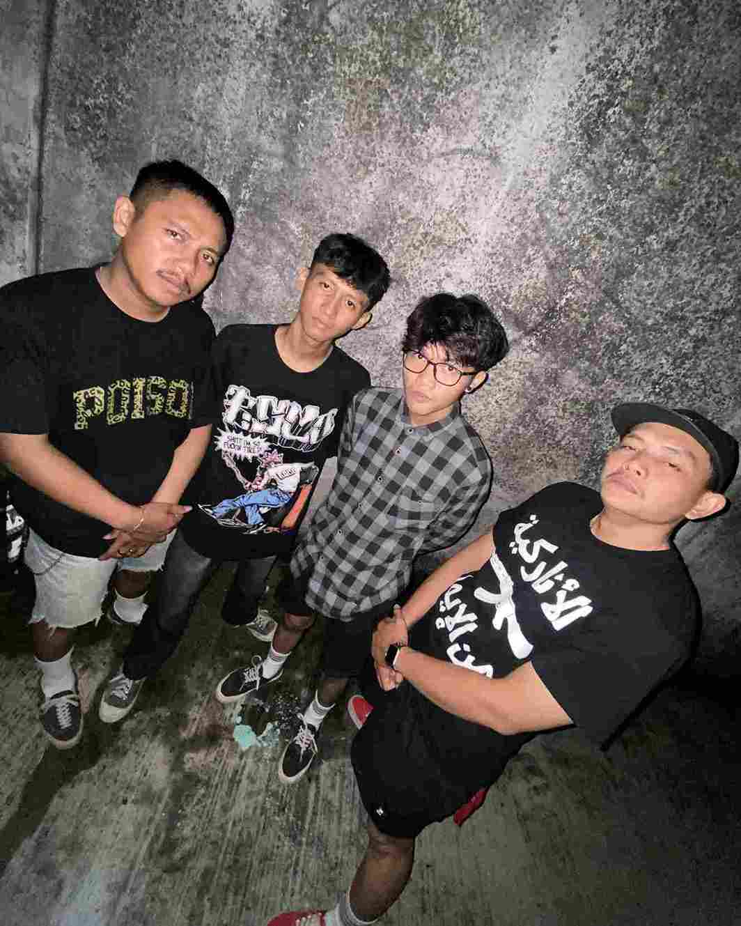 SCTR Bawa Luka Pengkhianatan ke Distorsi Pop Punk Lewat Single “Khianat”